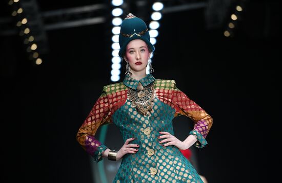 Mercedes-Benz Fashion Week in Moscow. Day 1