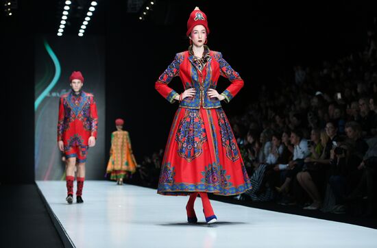 Mercedes-Benz Fashion Week in Moscow. Day 1