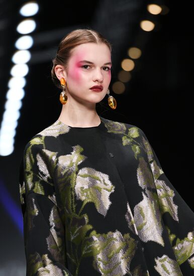 Mercedes-Benz Fashion Week in Moscow. Day 1