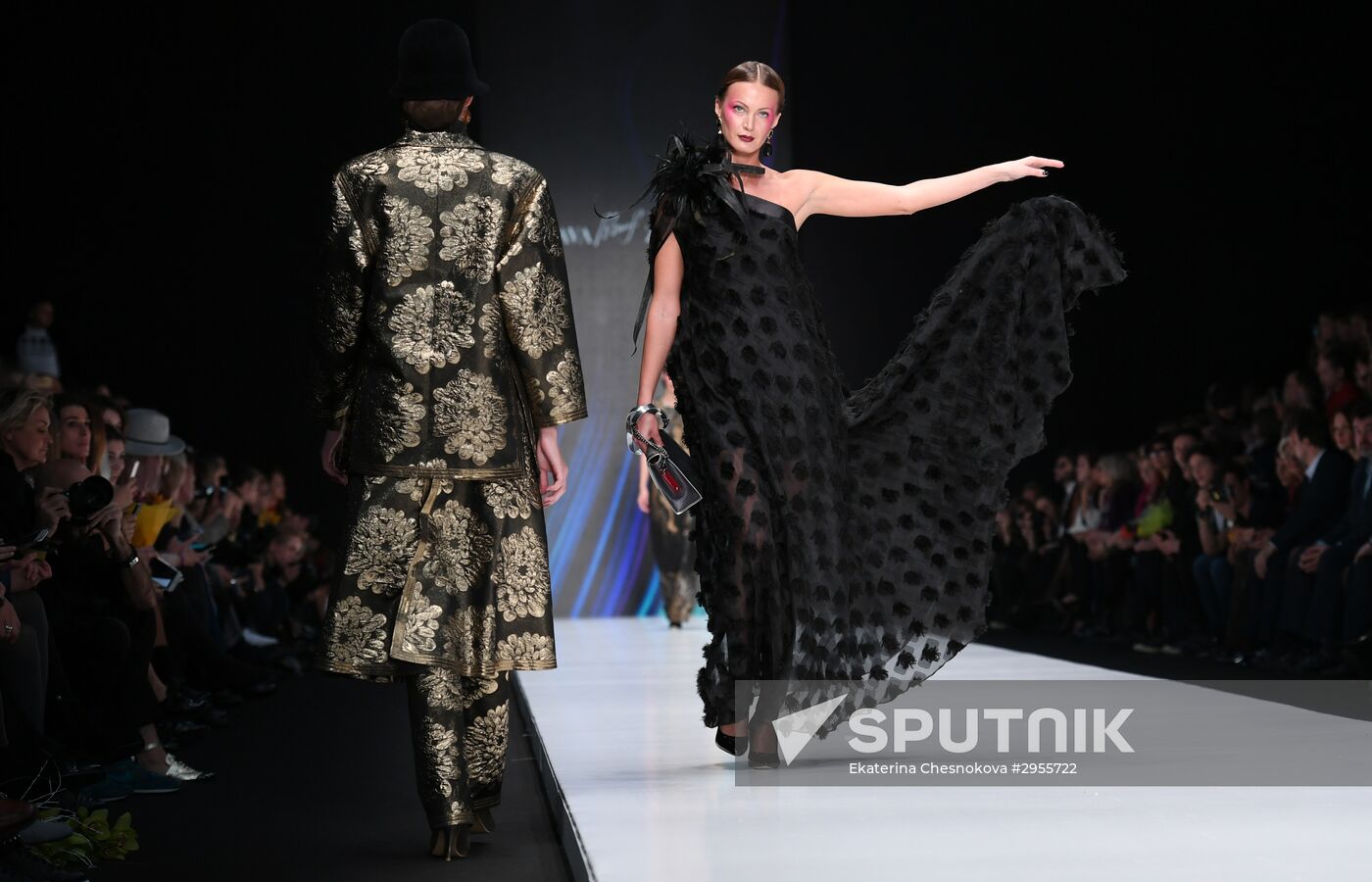 Mercedes-Benz Fashion Week in Moscow. Day 1