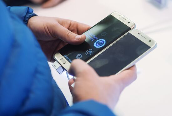 Samsung store on Tverskaya Street, Moscow