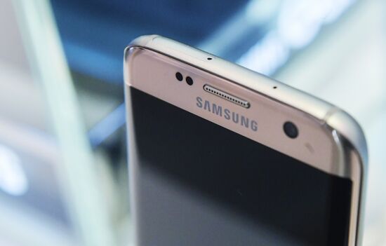 Samsung store on Tverskaya Street, Moscow