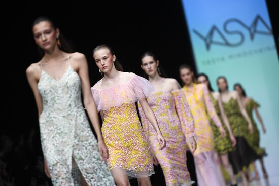 Mercedes-Benz Fashion Week in Moscow. Day Two