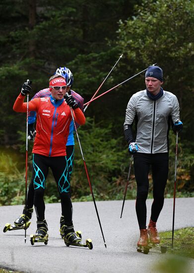 National skiing team training session