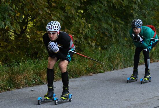 National skiing team training session