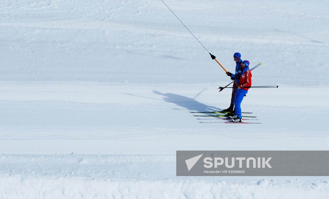 National skiing team training session