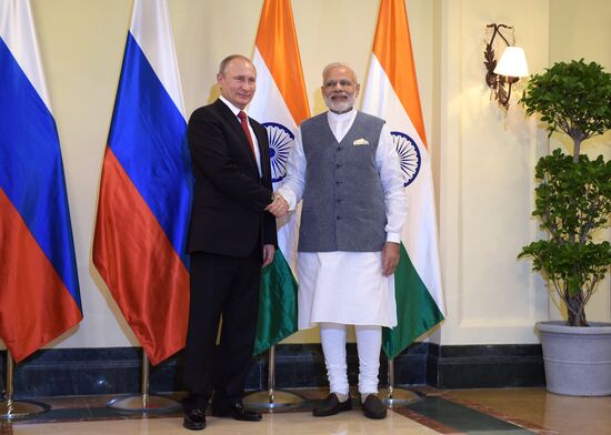 President Putin visits Goa, India