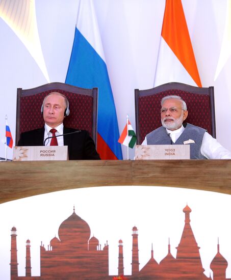 President Putin visits Goa, India