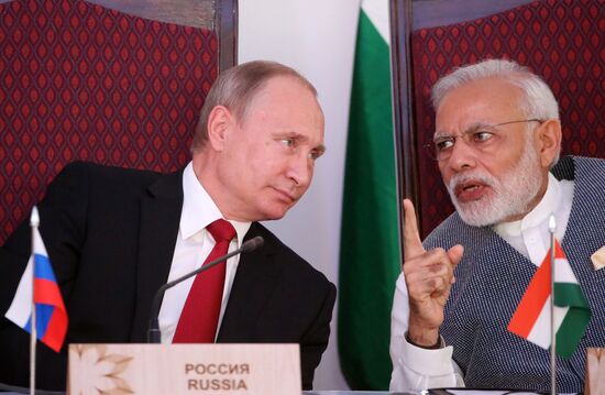 President Putin visits Goa, India