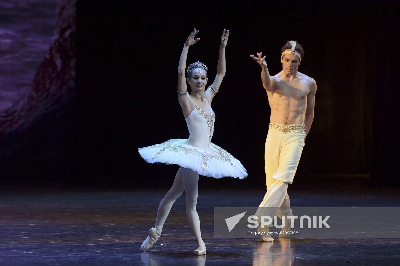 Kremlin Gala Ballet Stars of the 21st Century