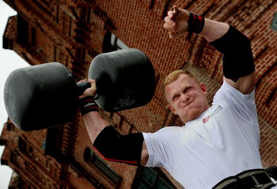 Far Eastern extreme powerlifting championship