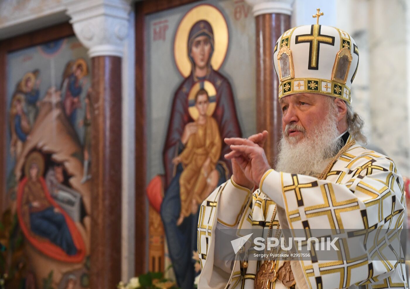 Patriarch Kirill visits Great Britain. Day Two