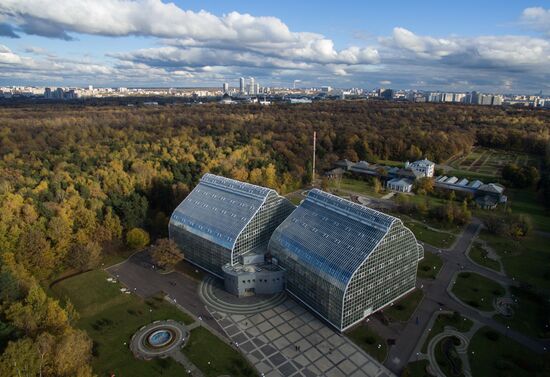 Main Botanical Garden in Moscow