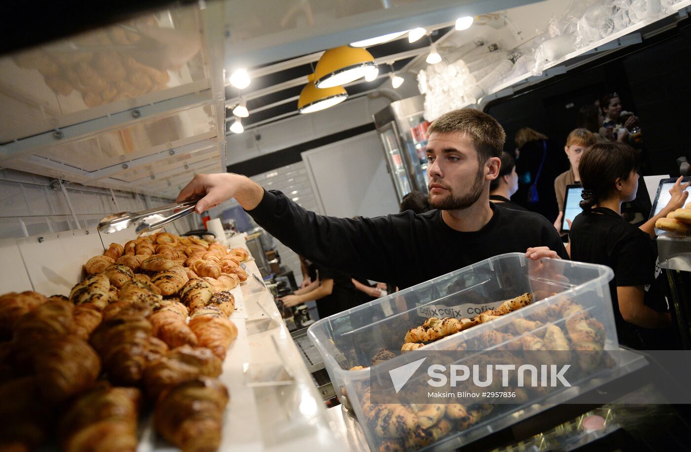 Israeli Cofix chain opens first coffee shop in Moscow