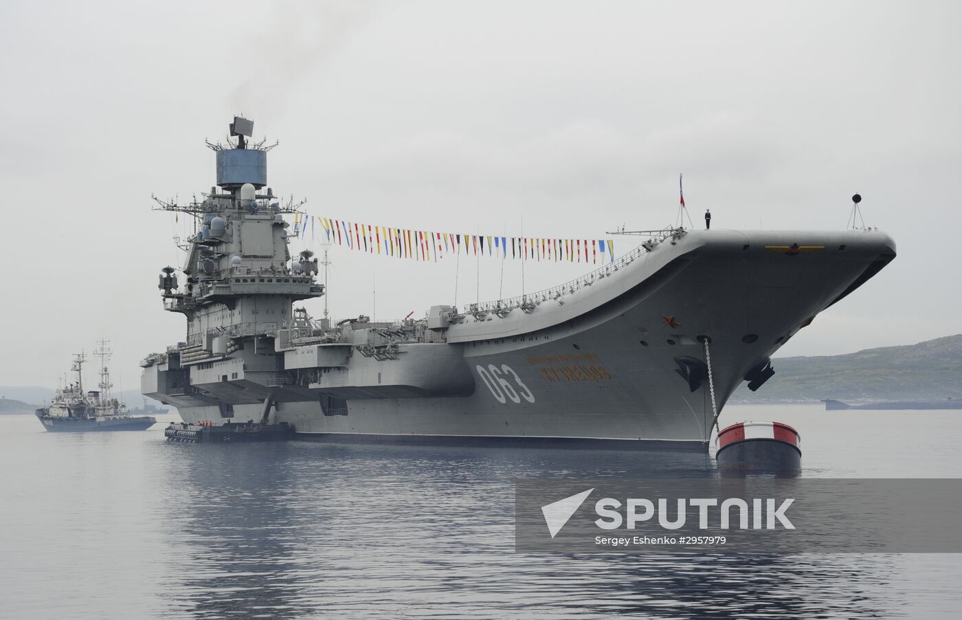The Admiral Kuznetsov aircraft-carrying cruiser in Severomorsk