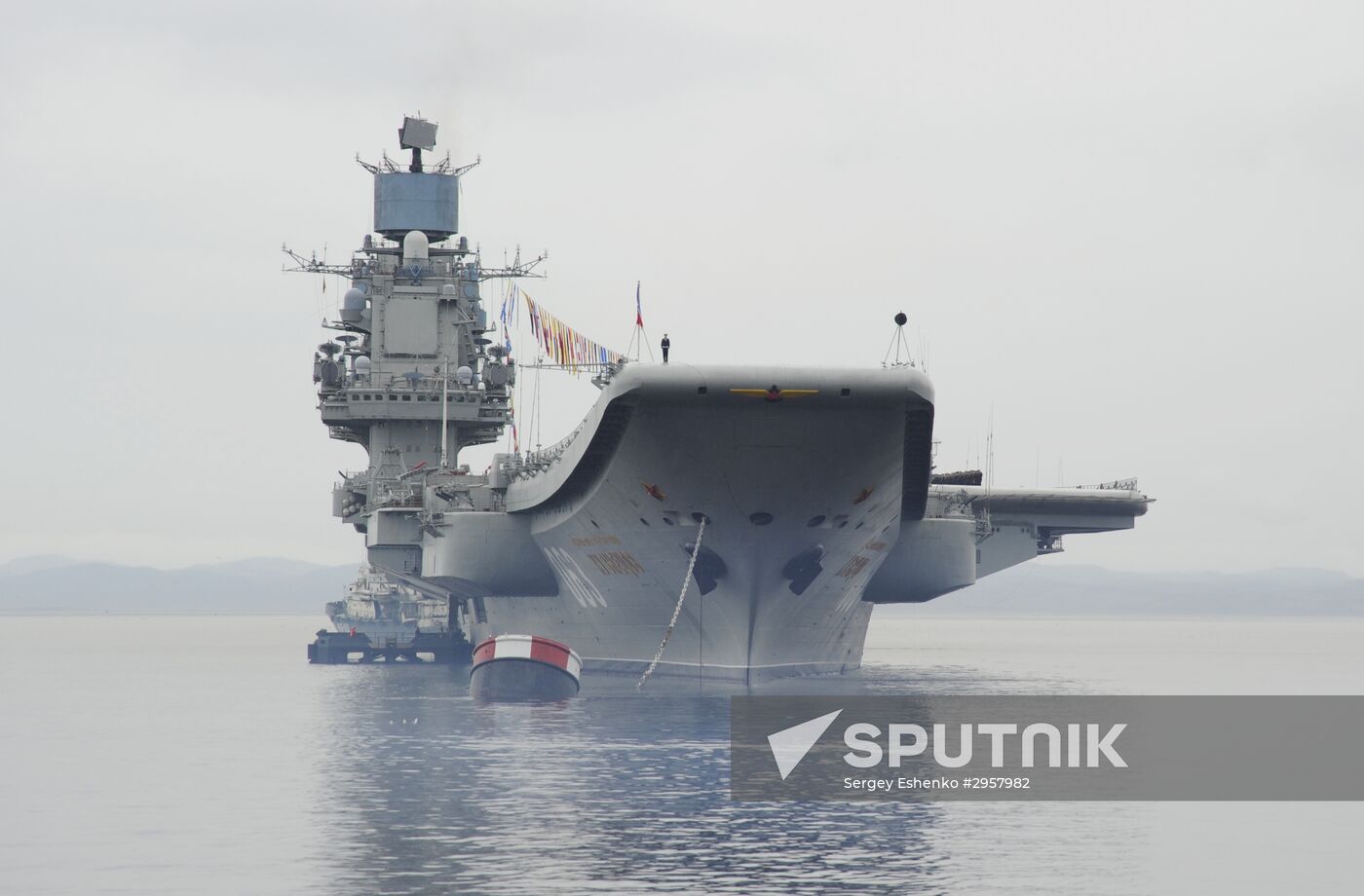 The Admiral Kuznetsov aircraft-carrying cruiser in Severomorsk