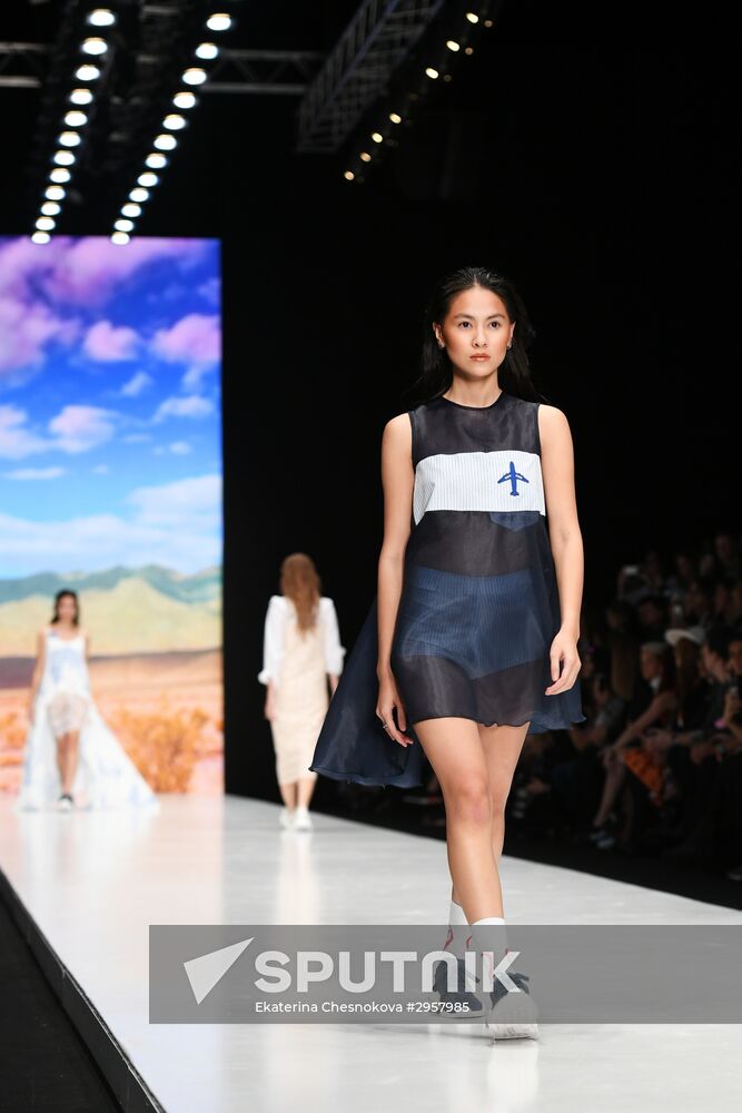 Mercedes-Benz Fashion Week in Moscow. Day Five