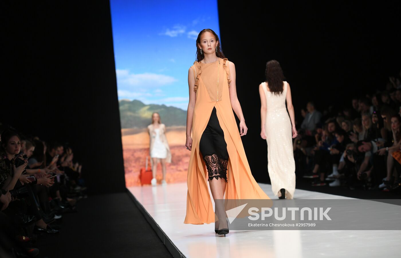 Mercedes-Benz Fashion Week in Moscow. Day Five
