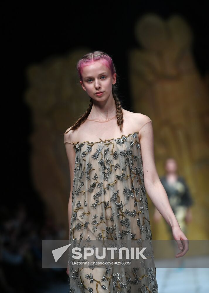 Mercedes-Benz Fashion Week in Moscow. Day Five