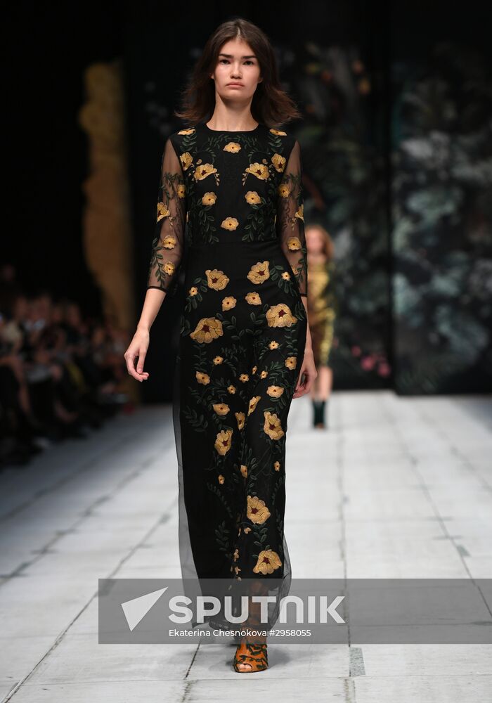 Mercedes-Benz Fashion Week in Moscow. Day Five