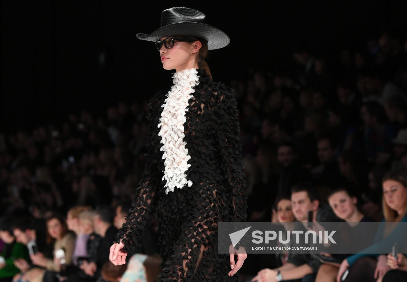 Mercedes-Benz Fashion Week in Moscow. Day Five