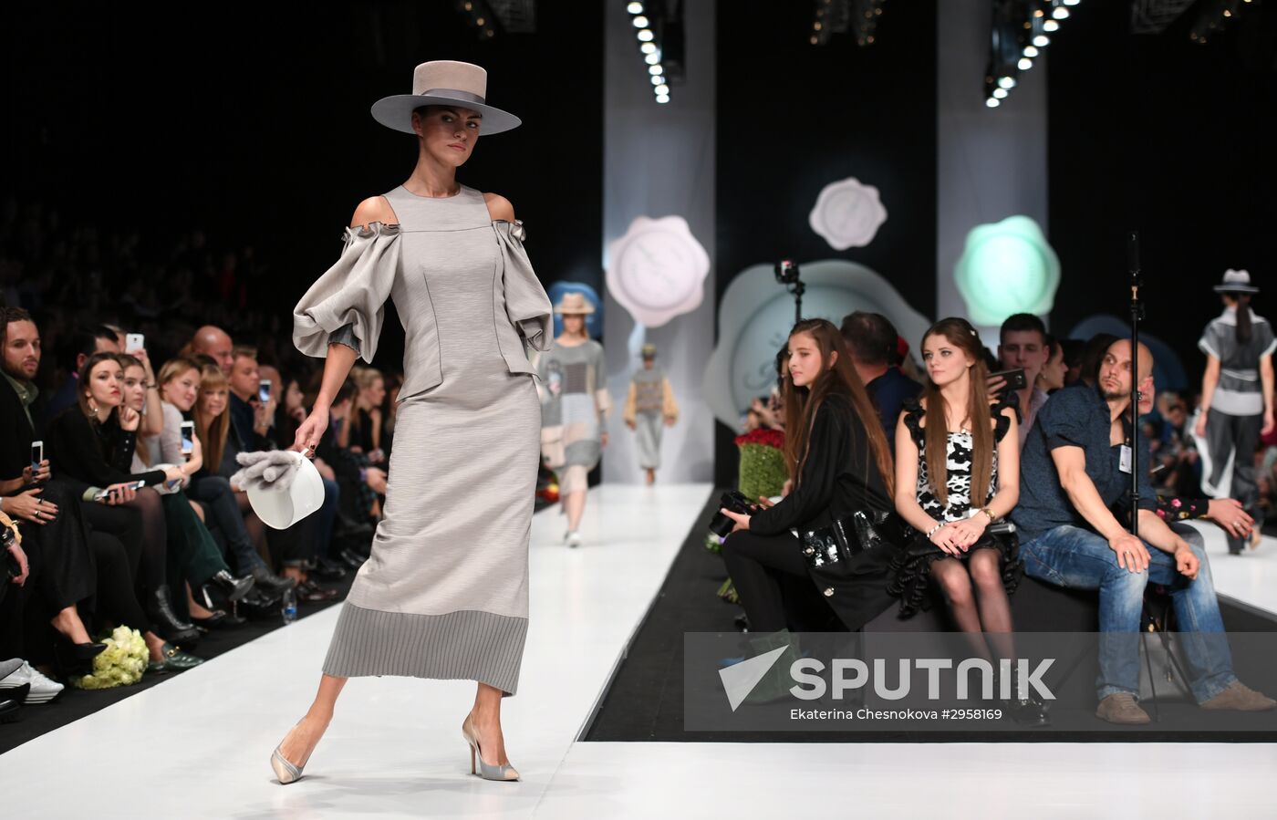 Mercedes-Benz Fashion Week in Moscow. Day Five