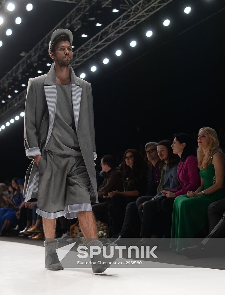 Moscow hosts Mercedes-Benz Fashion Week Russia. Day Five