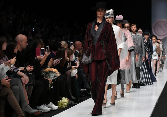 Moscow hosts Mercedes-Benz Fashion Week Russia. Day Five