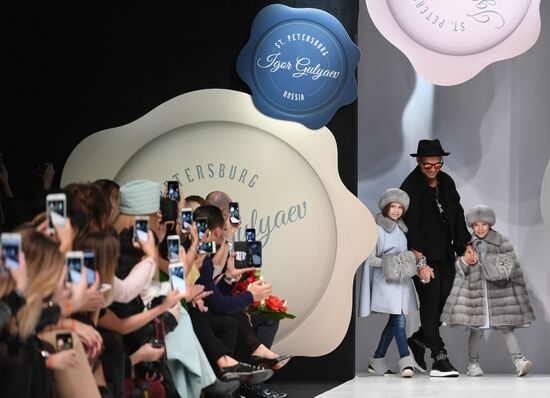 Moscow hosts Mercedes-Benz Fashion Week Russia. Day Five