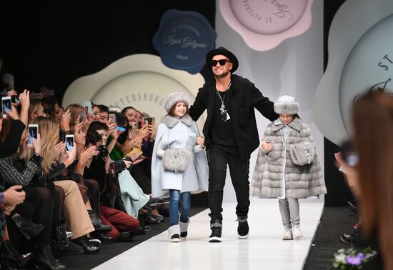 Moscow hosts Mercedes-Benz Fashion Week Russia. Day Five