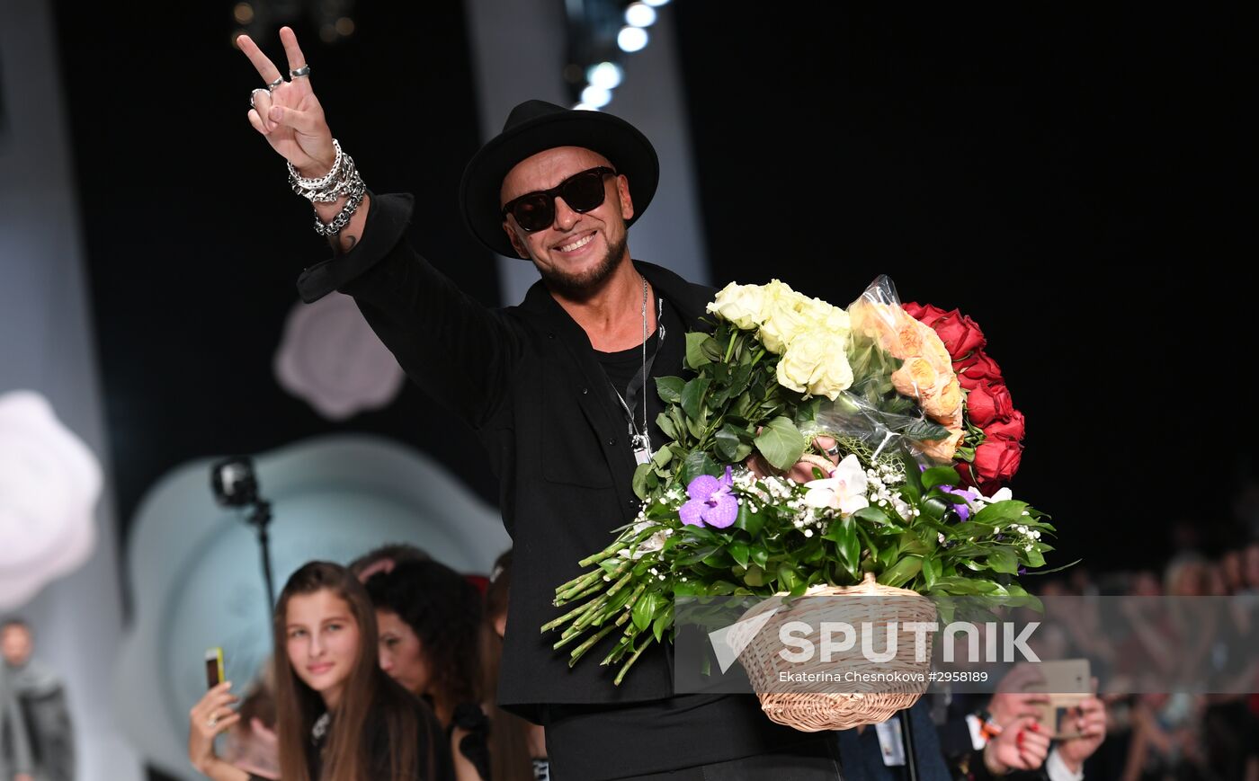 Moscow hosts Mercedes-Benz Fashion Week Russia. Day Five