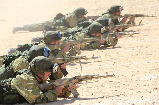 Russia, Egypt conduct Defenders of Friendship 2016 exercise. Day Three