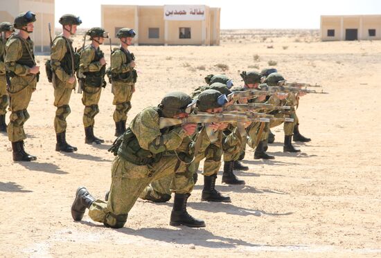 Russia, Egypt conduct Defenders of Friendship 2016 exercise. Day Three