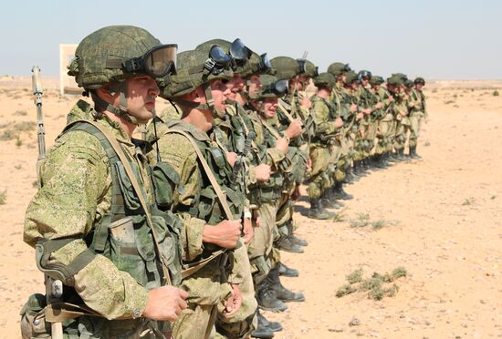 Russia, Egypt conduct Defenders of Friendship 2016 exercise. Day Three