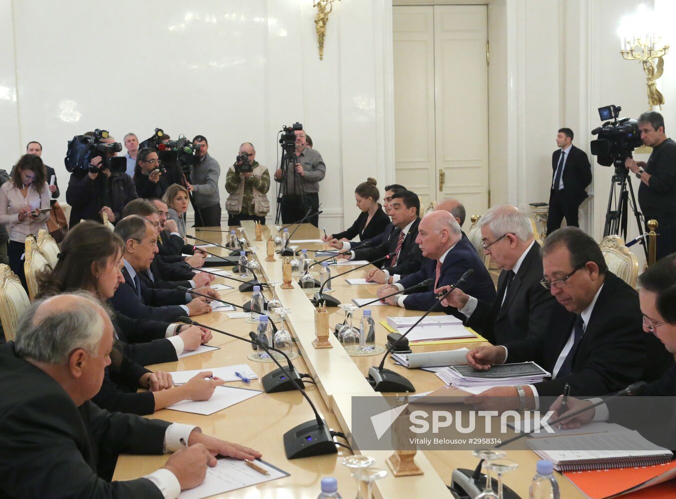 Sergey Lavrov meets with Eladio Loizaga