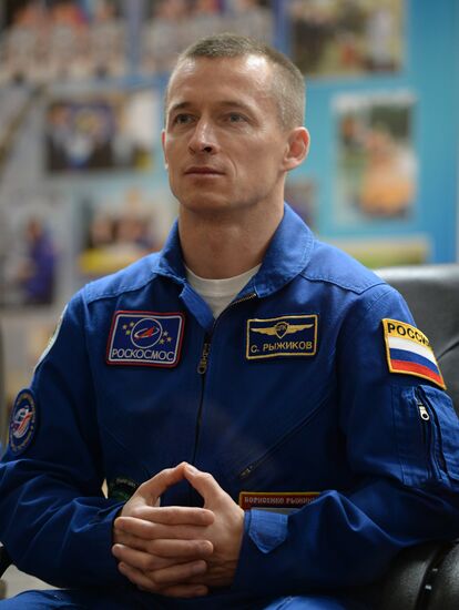 News conference with ISS Expedition 49/50 crew