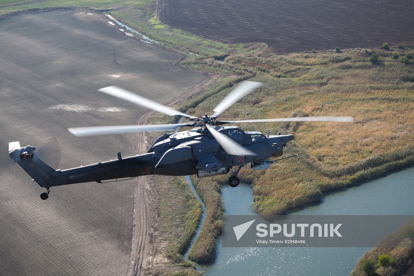 Helicopter regiment drills in Krasnodar Territory