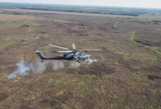 Helicopter regiment drills in Krasnodar Territory