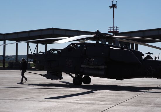 Helicopter regiment drills in Krasnodar Territory