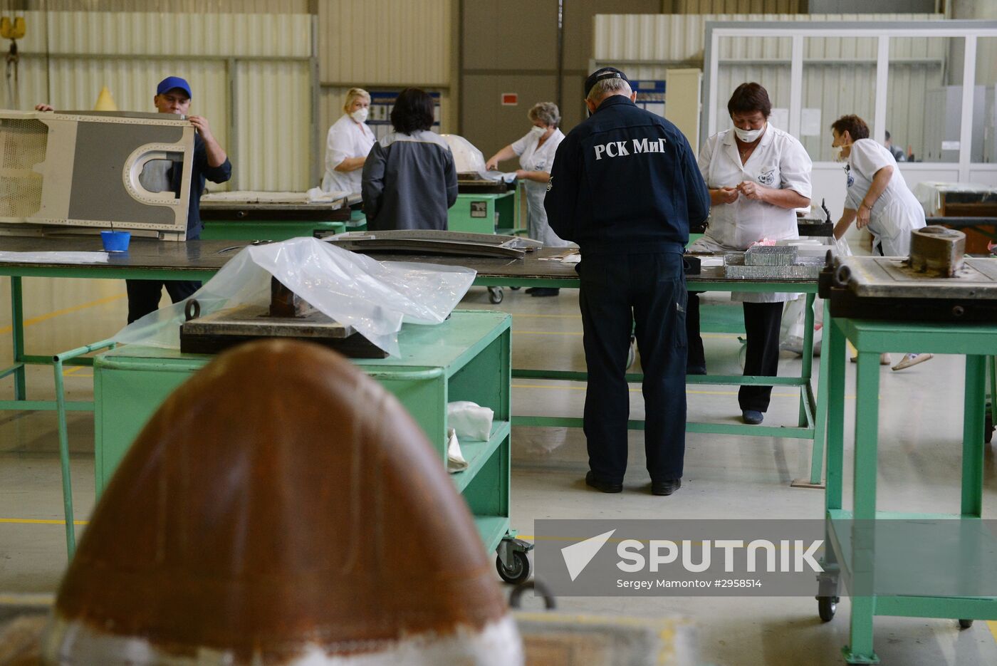 Russian Deputy Prime Minister Dmitry Rogozin visits MiG plant