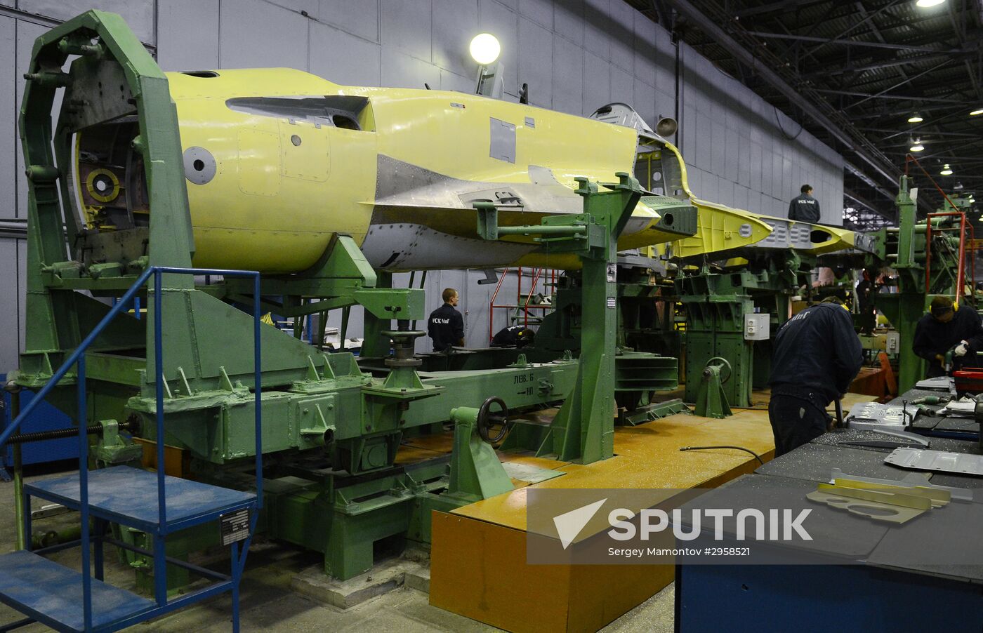Russian Deputy Prime Minister Dmitry Rogozin visits MiG plant