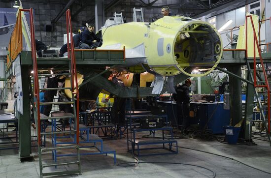 Russian Deputy Prime Minister Dmitry Rogozin visits MiG plant