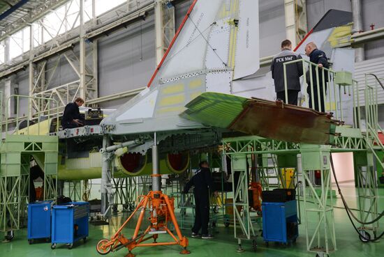 Russian Deputy Prime Minister Dmitry Rogozin visits MiG plant