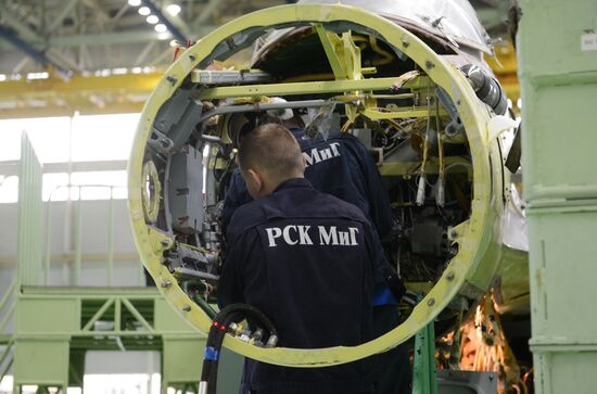 Russian Deputy Prime Minister Dmitry Rogozin visits MiG plant