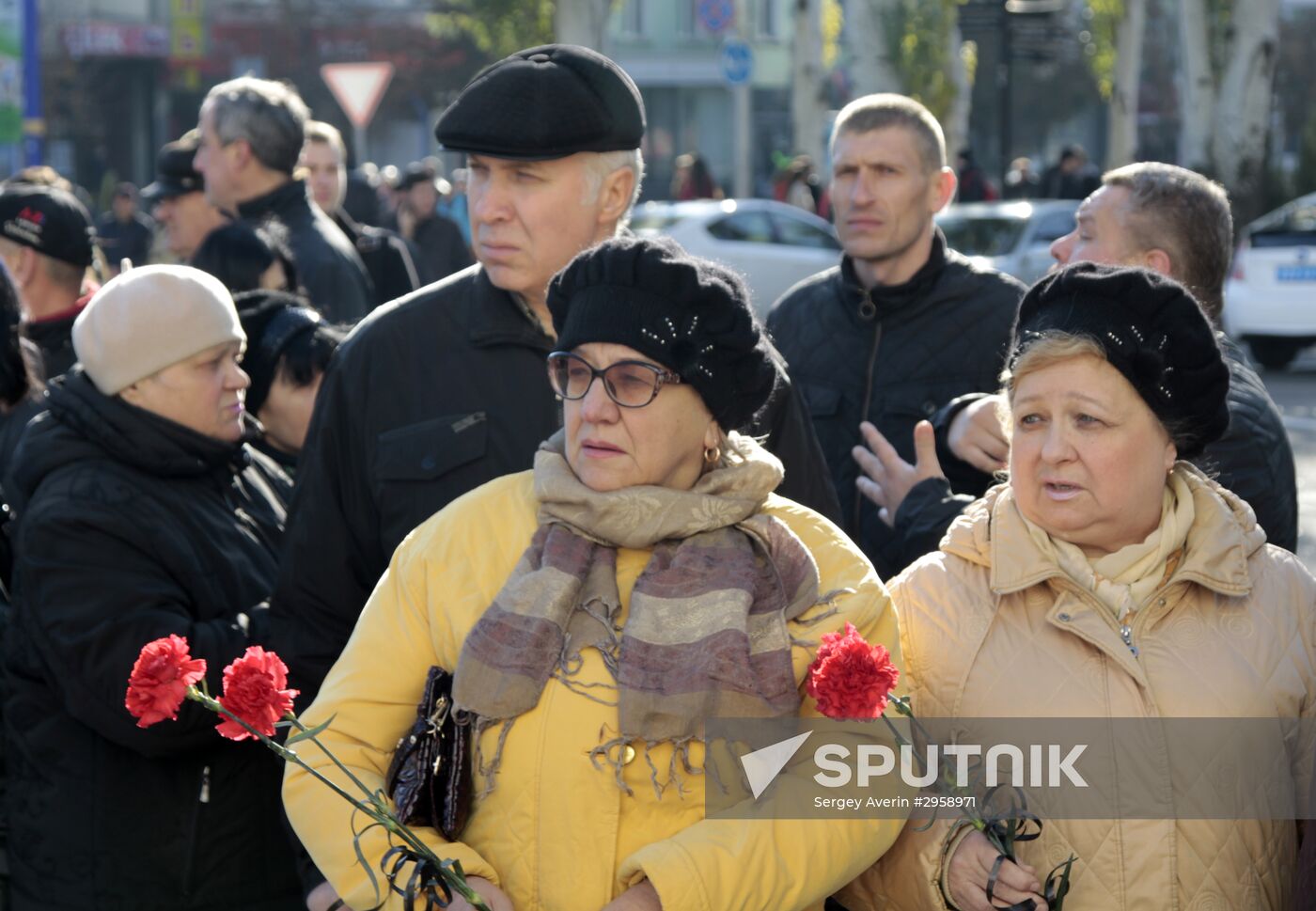 Paying last respects to DPR militia commander Arsen Pavlov (Motorola) in Donetsk
