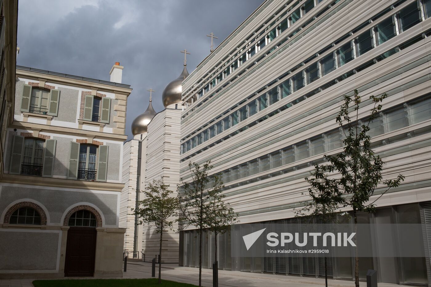 Russian Orthodox Cultural and Spiritual Center opens in Paris
