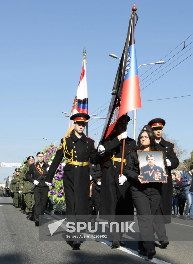 Paying last respects to DPR separatists' commander Arsen Pavlov (aka Motorola) in Donetsk