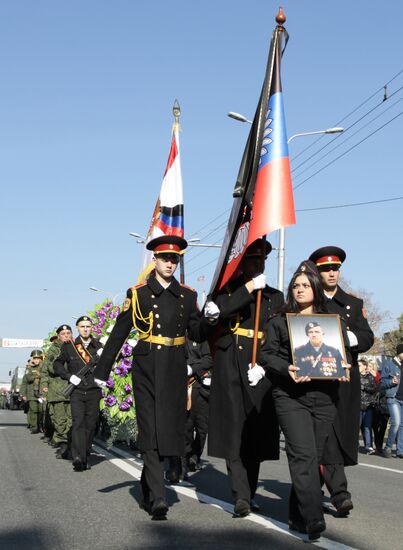 Paying last respects to DPR separatists' commander Arsen Pavlov (aka Motorola) in Donetsk