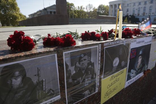 Commemoration rally for perished DPR commander Arsen Pavlov in Simferopol