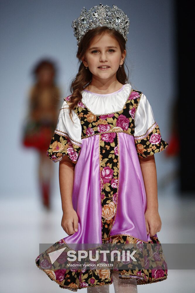 Moscow hosts Made in Russia fashion week. Day One